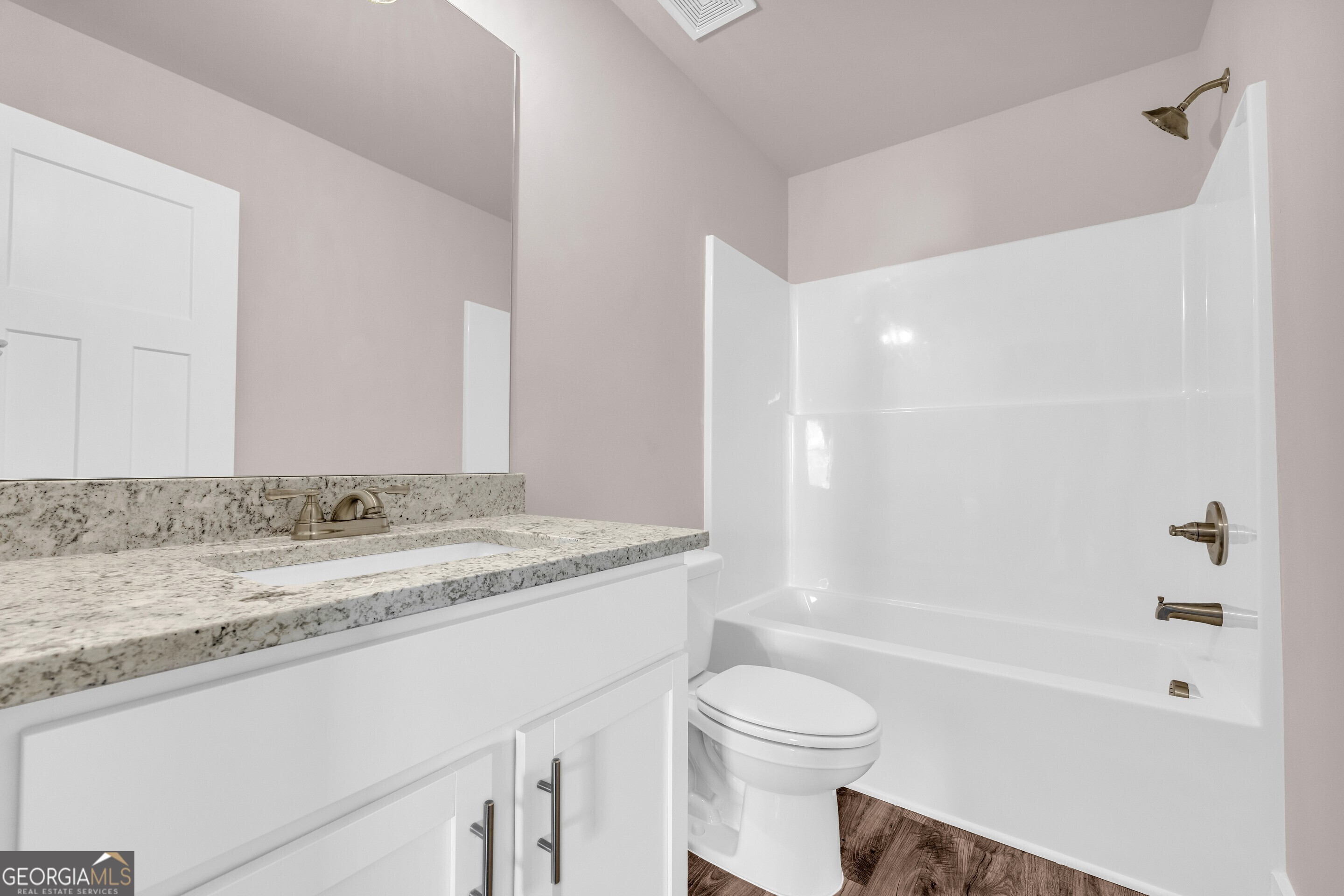 Hartwell, Georgia 30643, United States, 3 Bedrooms Bedrooms, ,3 BathroomsBathrooms,Residential,Active,163336