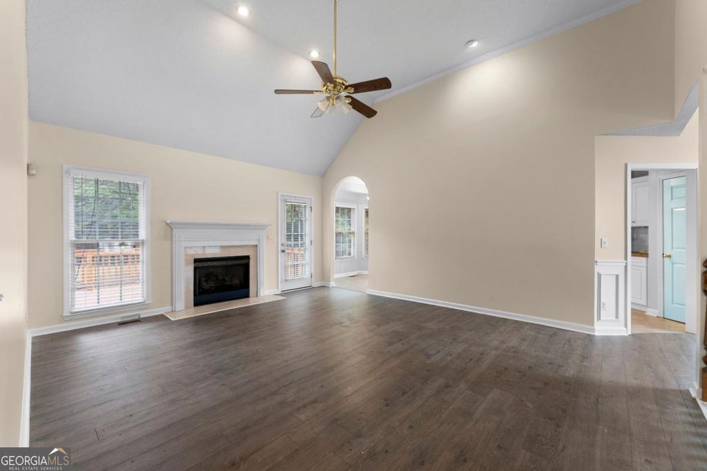 Photo of 58 Planters Drive NW, Cartersville, GA 30120 (MLS # 10680215)