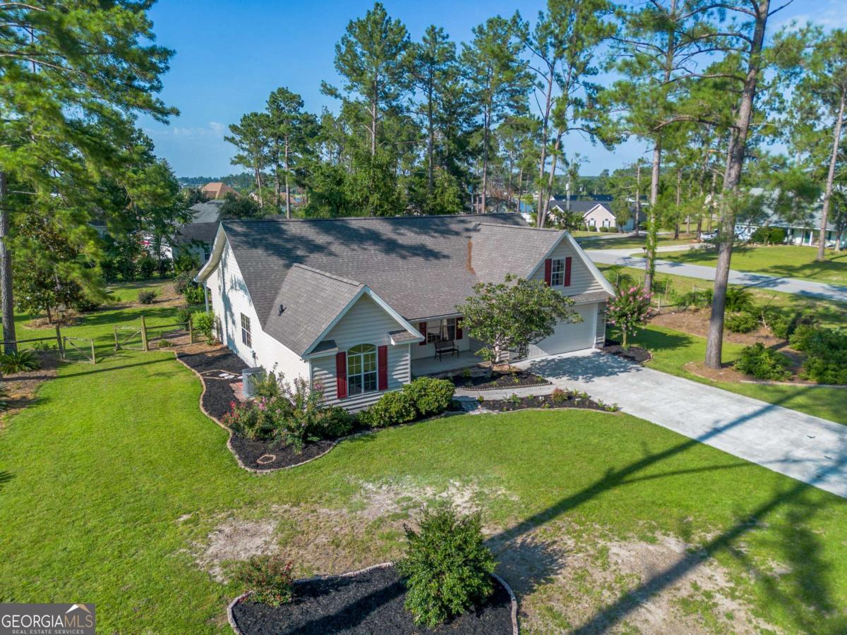 371 Summertree RD