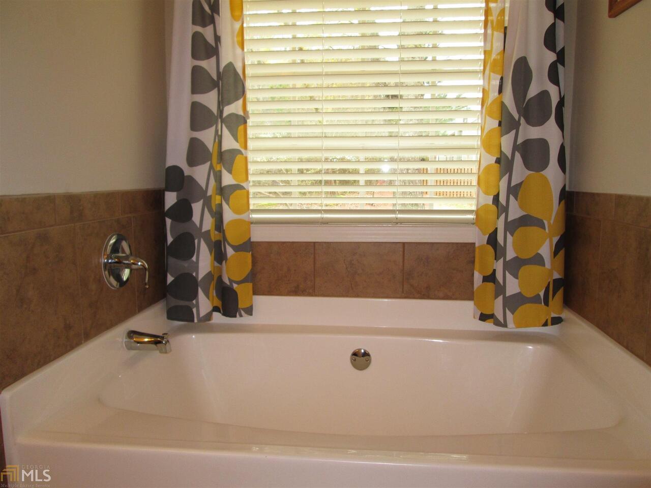 Madison Park - Residential Lease