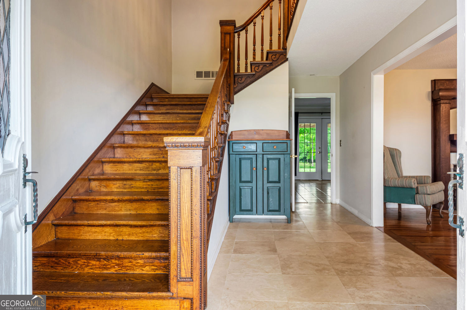 451 Toms Creek RD
