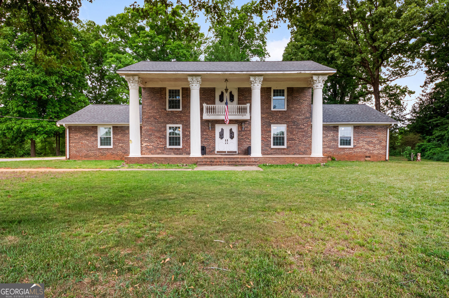 451 Toms Creek RD