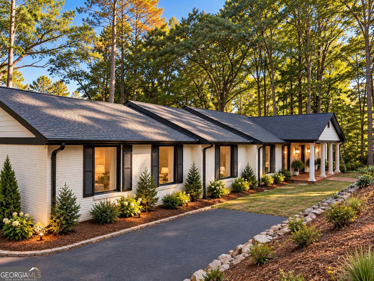 360 Glenwood DR