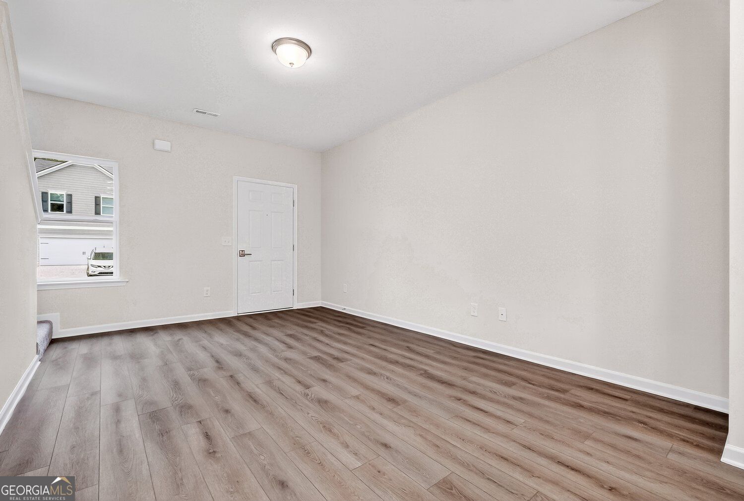 211 Rory DR