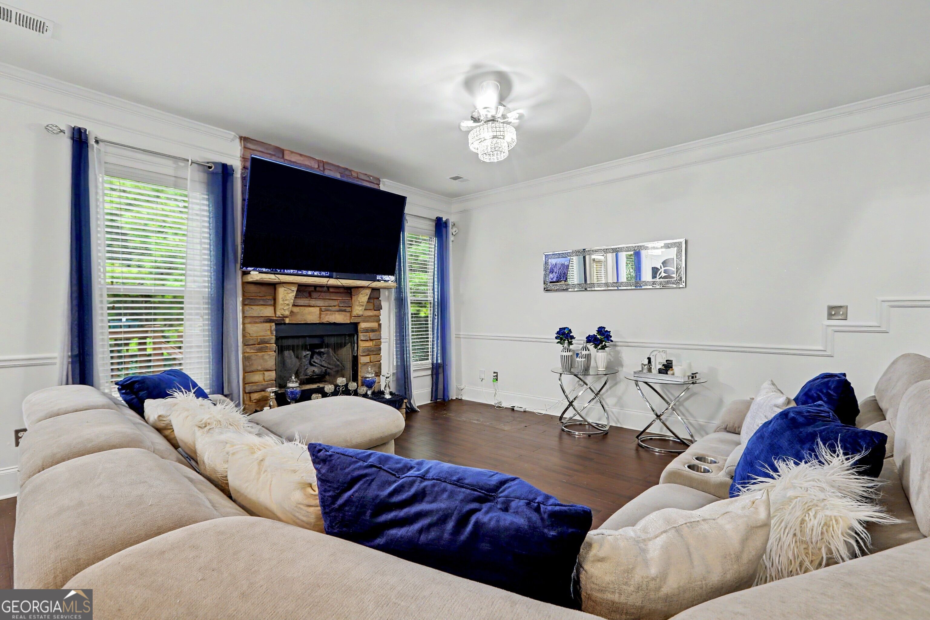 825 Belmar PASS # 7