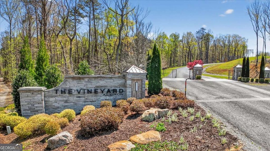 Photo of 0 Twisted Oak Road #LOT 440, Talking Rock, GA 30175 (MLS # 10729367)