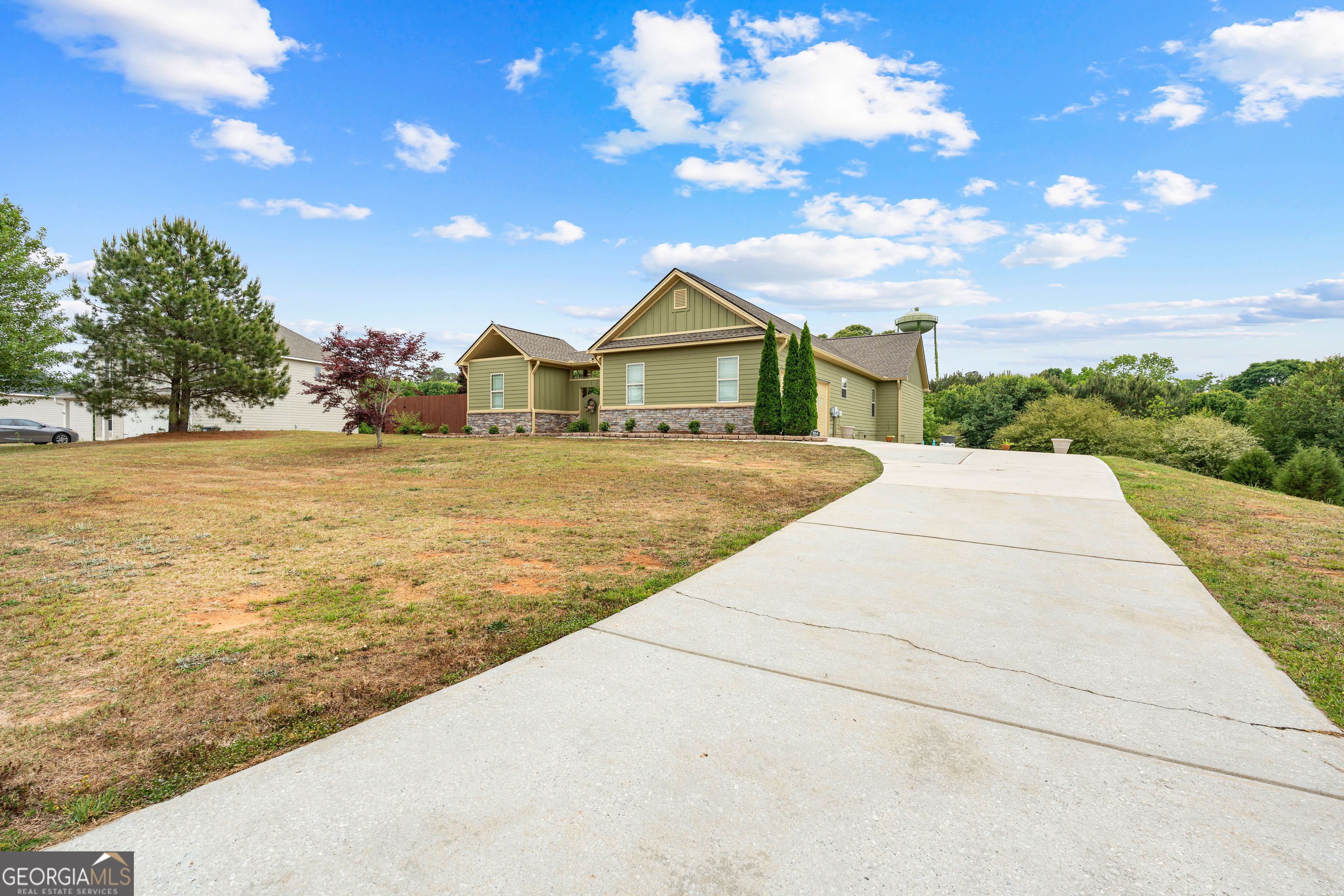 104 Field DR