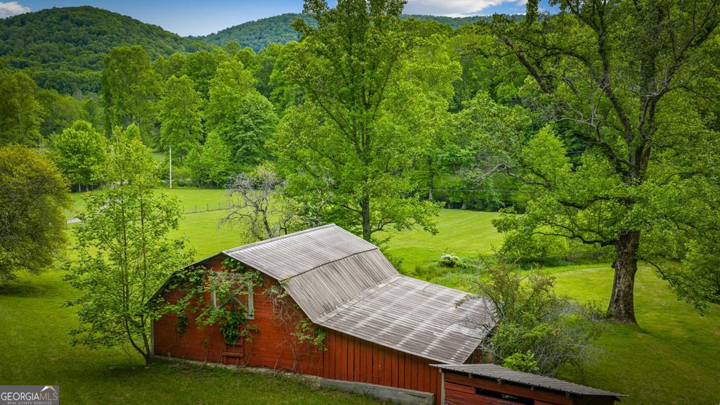 2100 Big Creek RD