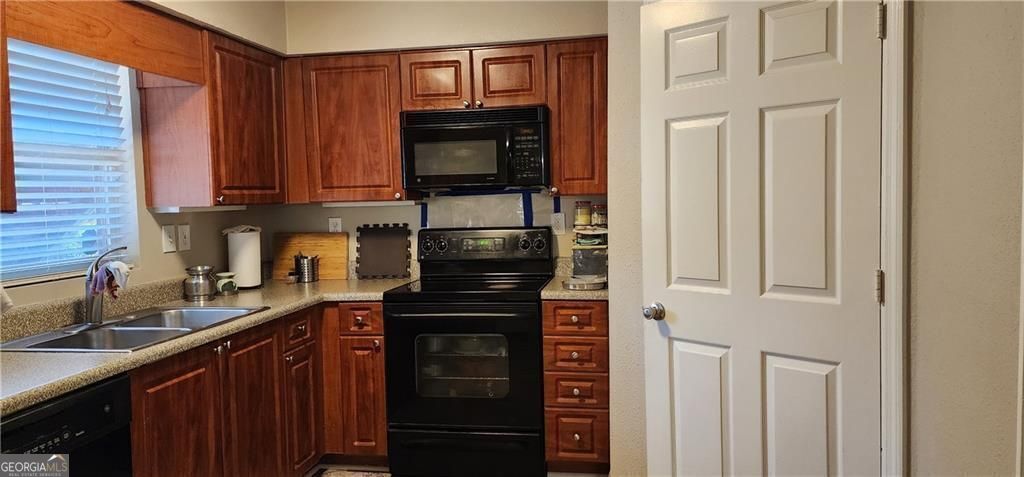 Duluth, Georgia 30096, United States, 2 Bedrooms Bedrooms, ,2 BathroomsBathrooms,Residential,Active,218804