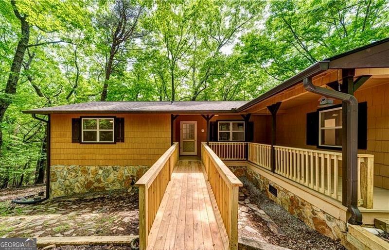 283 Fairview CT