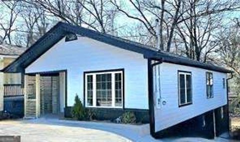 1022 Mayson Turner RD NW Atlanta GA 30314