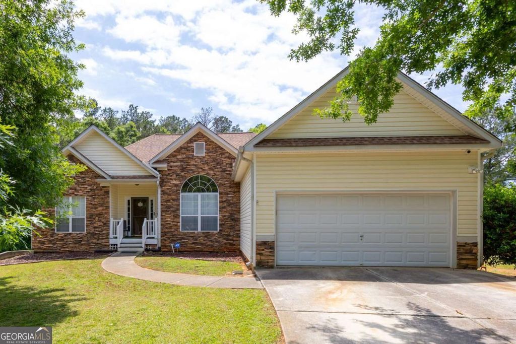 Photo of 310 Hillcrest Drive, Hiram, GA 30141 (MLS # 10771002)