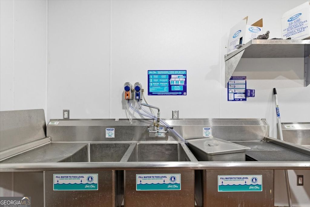 Photo of 575 Glynn Street N, Fayetteville, GA 30214 (MLS # 10678559)