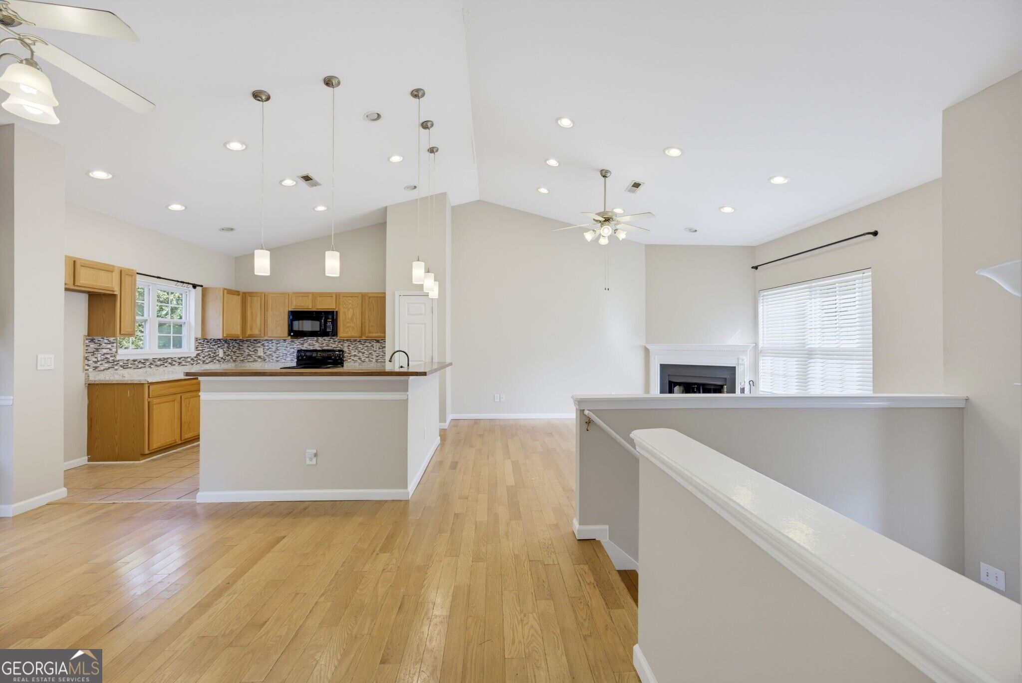 17 Bryan Springs RD SW