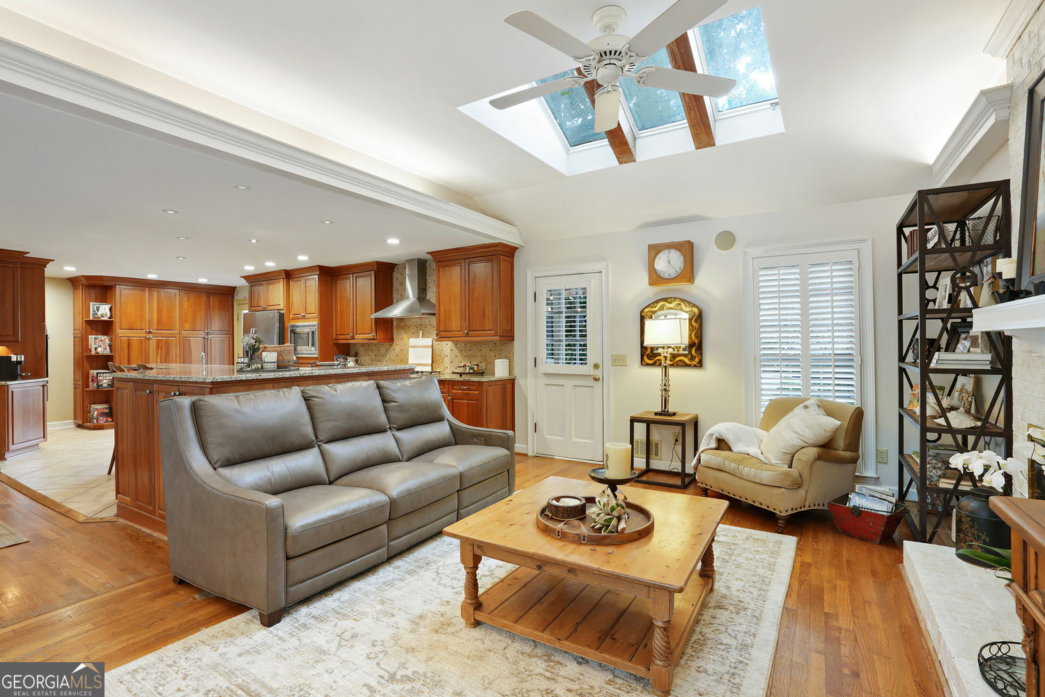 MT VERNON LAKE - Residential