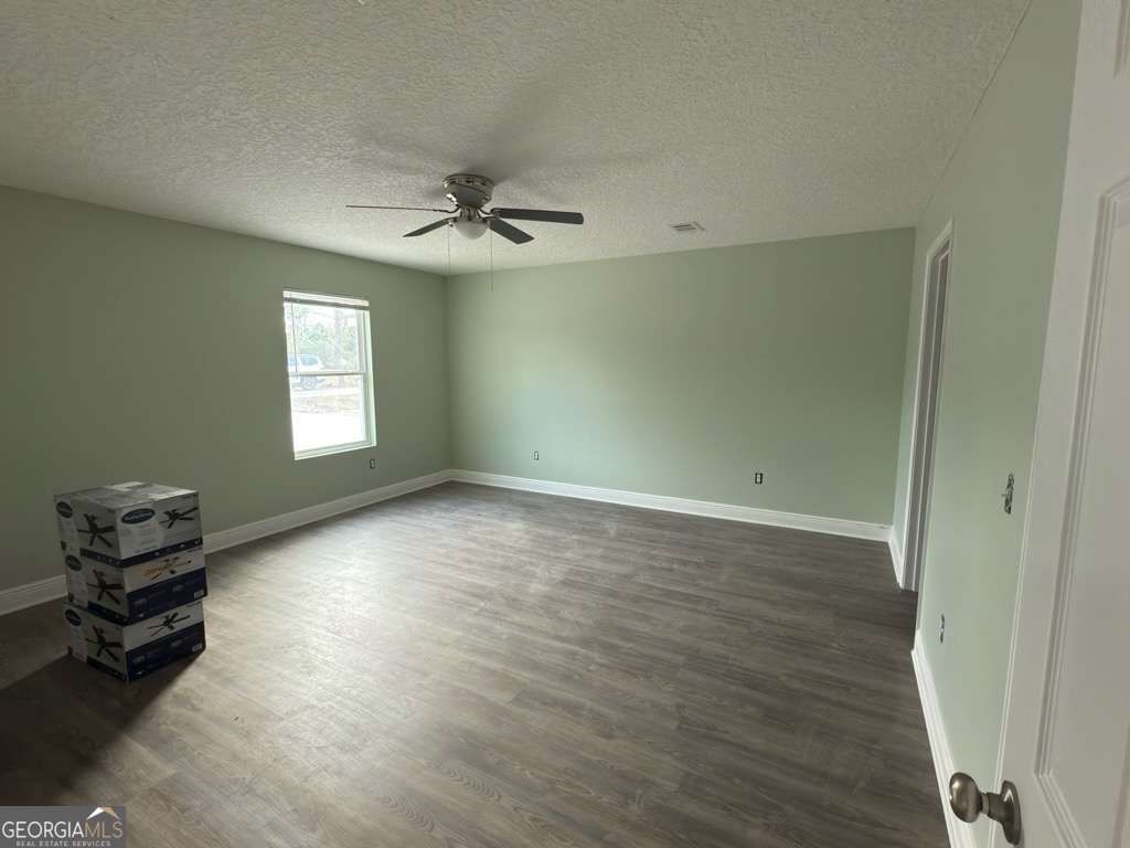 Photo of 53 Hawks Place, Waynesville, GA 31566 (MLS # 10655860)