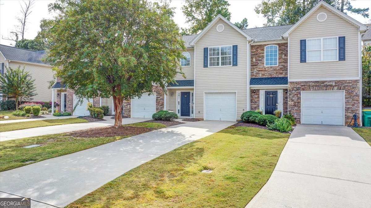 Creekwood Commons - Residential