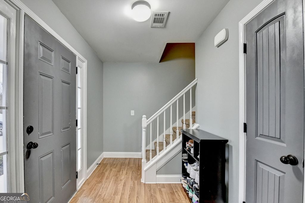 Photo of 5604 Divine Lane, Clermont, GA 30527 (MLS # 10672808)