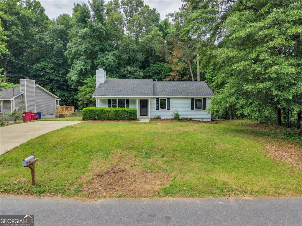 Photo of 565 Lacebark Drive, Macon, GA 31220 (MLS # 10790062)