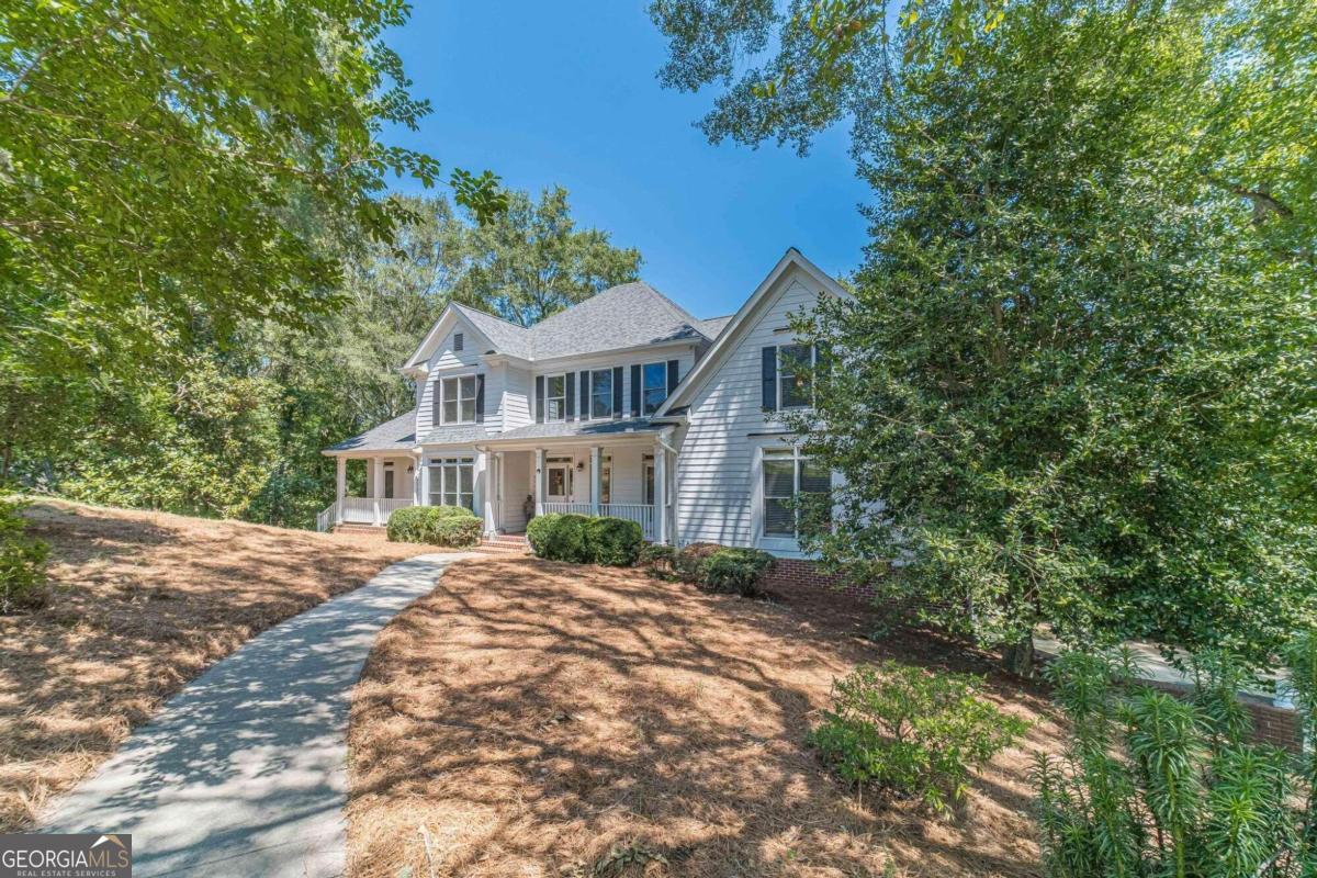 990 Bramlett Shoals RD