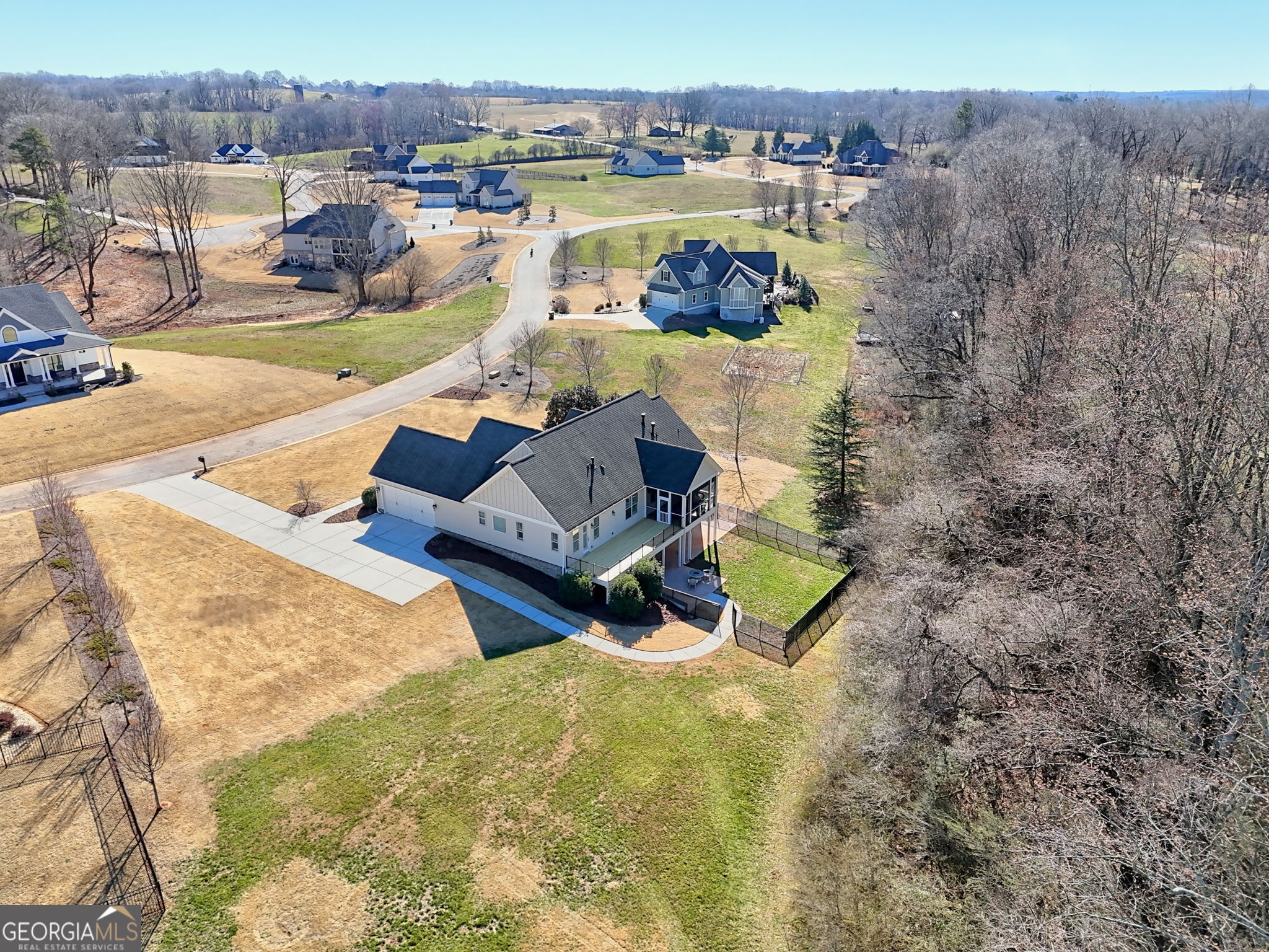 Clarkesville, Georgia 30523, United States, 4 Bedrooms Bedrooms, ,4 BathroomsBathrooms,Residential,Active,80352