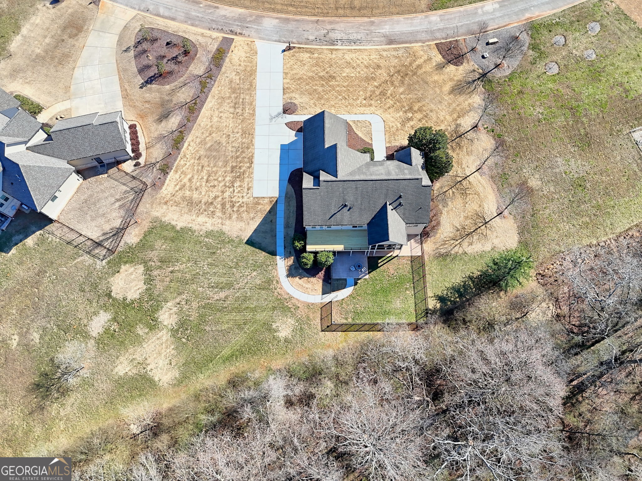 Clarkesville, Georgia 30523, United States, 4 Bedrooms Bedrooms, ,4 BathroomsBathrooms,Residential,Active,80352