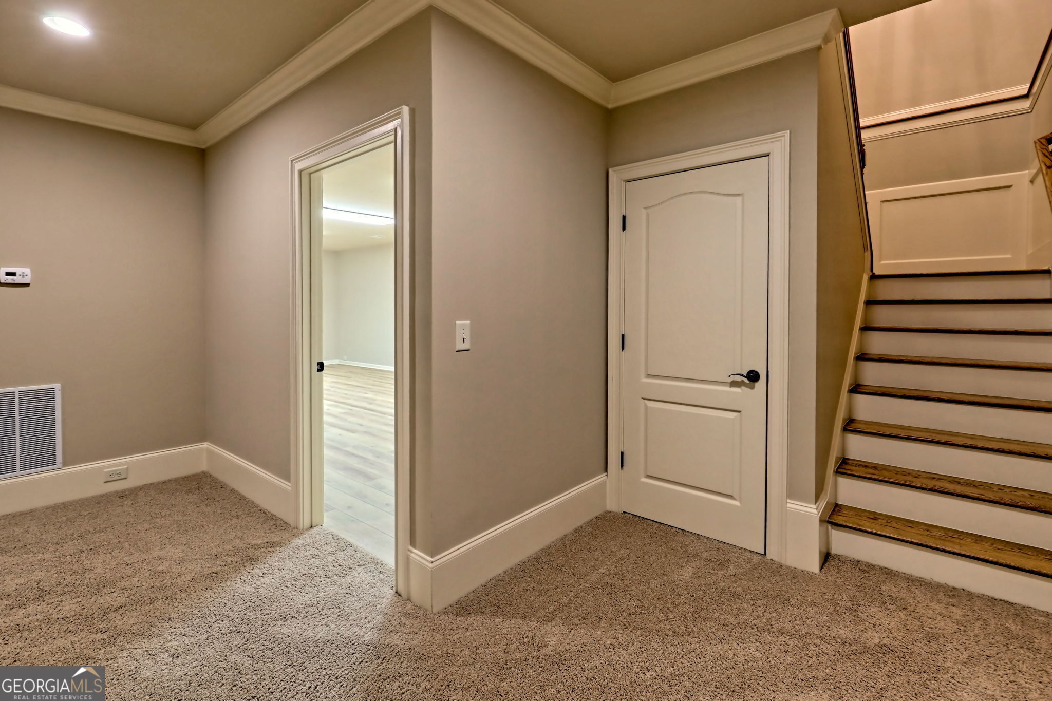 Clarkesville, Georgia 30523, United States, 4 Bedrooms Bedrooms, ,4 BathroomsBathrooms,Residential,Active,80352