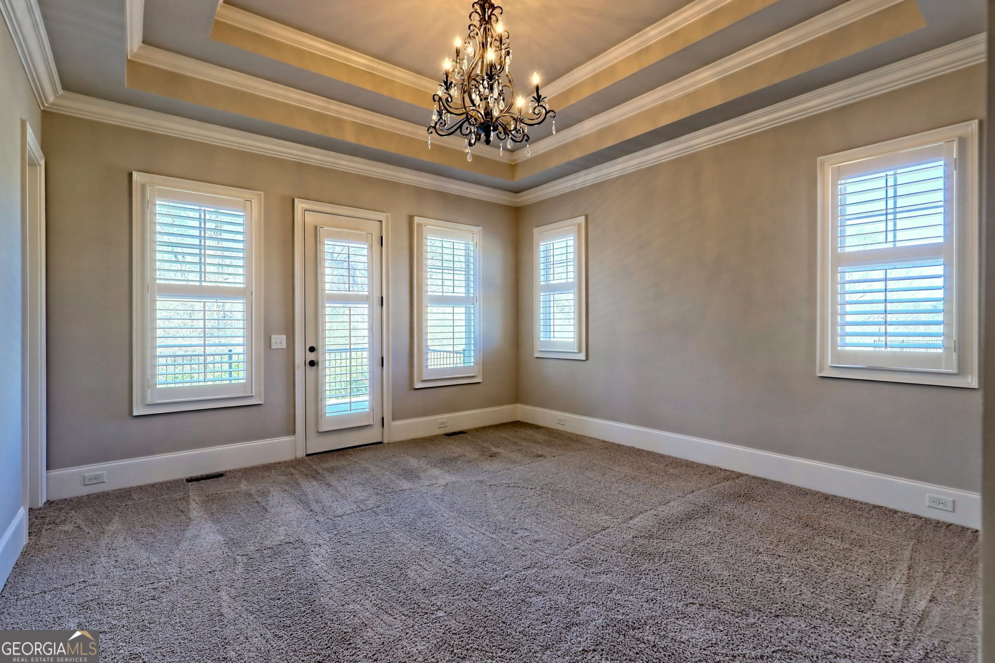 Clarkesville, Georgia 30523, United States, 4 Bedrooms Bedrooms, ,4 BathroomsBathrooms,Residential,Active,80352