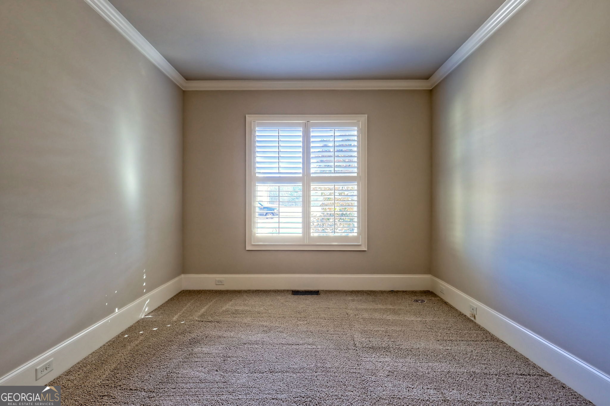 Clarkesville, Georgia 30523, United States, 4 Bedrooms Bedrooms, ,4 BathroomsBathrooms,Residential,Active,80352