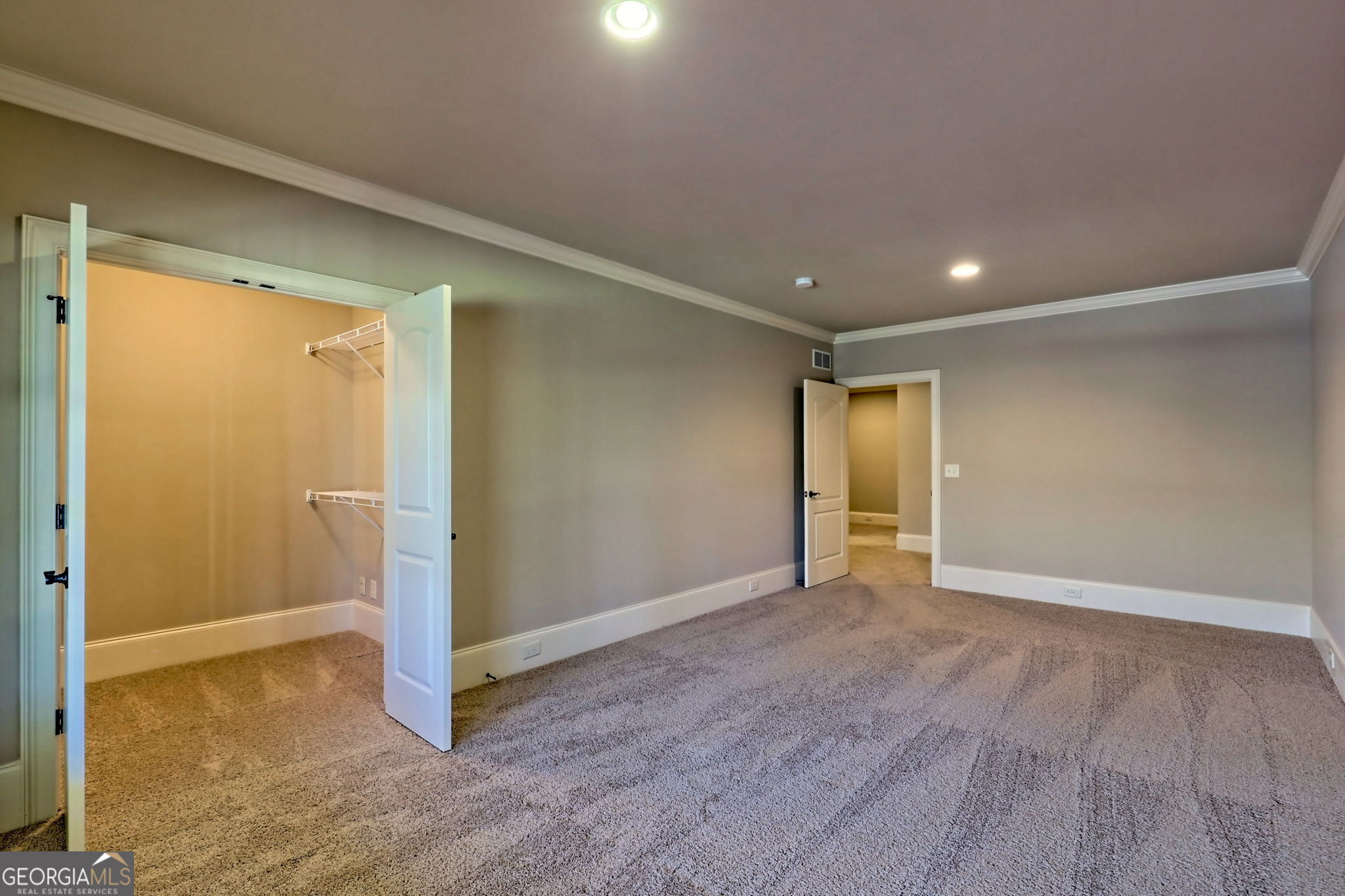 Clarkesville, Georgia 30523, United States, 4 Bedrooms Bedrooms, ,4 BathroomsBathrooms,Residential,Active,80352