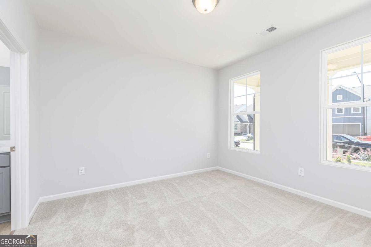 313 Cavalier LN