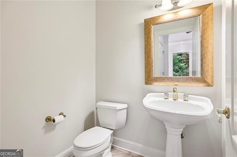Regency Lake - Residential