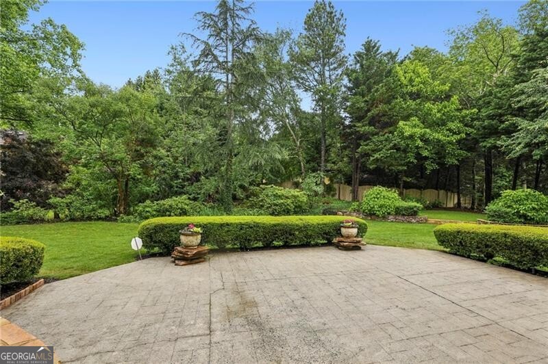 Regency Lake - Residential