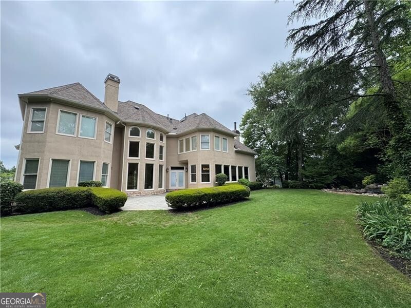 2503 Regency Lake DR
