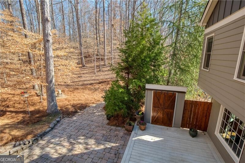 Roswell, Georgia 30075, United States, 4 Bedrooms Bedrooms, ,4 BathroomsBathrooms,Residential,Pending,79685