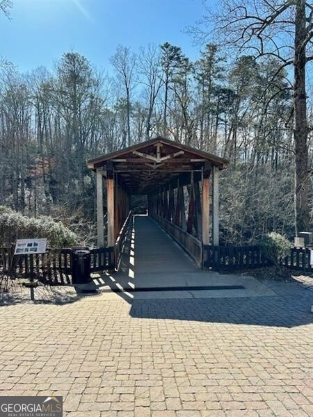 Roswell, Georgia 30075, United States, 4 Bedrooms Bedrooms, ,4 BathroomsBathrooms,Residential,Pending,79685