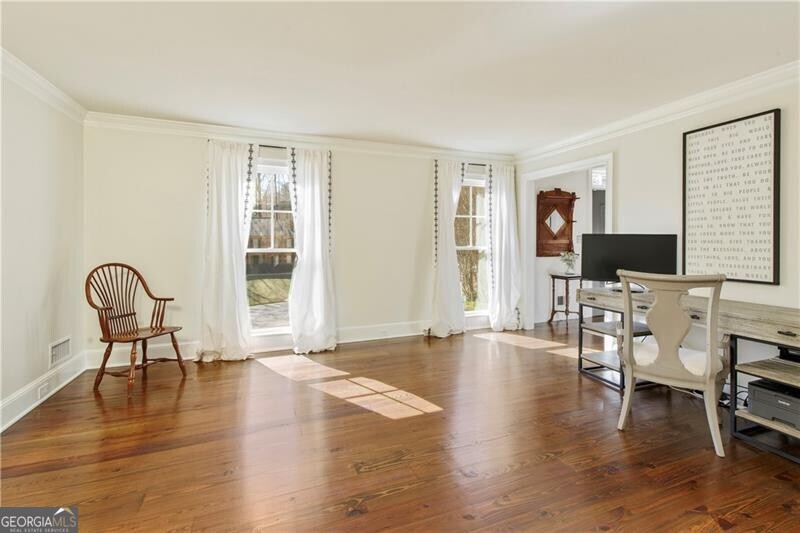 Roswell, Georgia 30075, United States, 4 Bedrooms Bedrooms, ,4 BathroomsBathrooms,Residential,Pending,79685