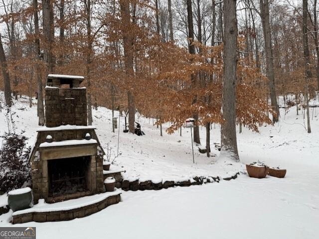 Roswell, Georgia 30075, United States, 4 Bedrooms Bedrooms, ,4 BathroomsBathrooms,Residential,Pending,79685