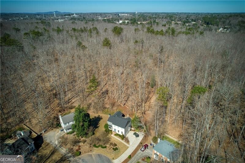 Roswell, Georgia 30075, United States, 4 Bedrooms Bedrooms, ,4 BathroomsBathrooms,Residential,Pending,79685