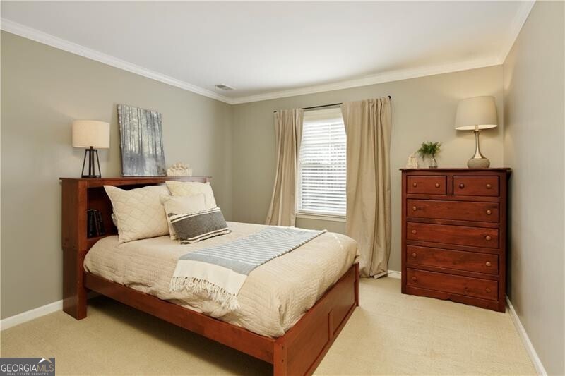 Roswell, Georgia 30075, United States, 4 Bedrooms Bedrooms, ,4 BathroomsBathrooms,Residential,Pending,79685