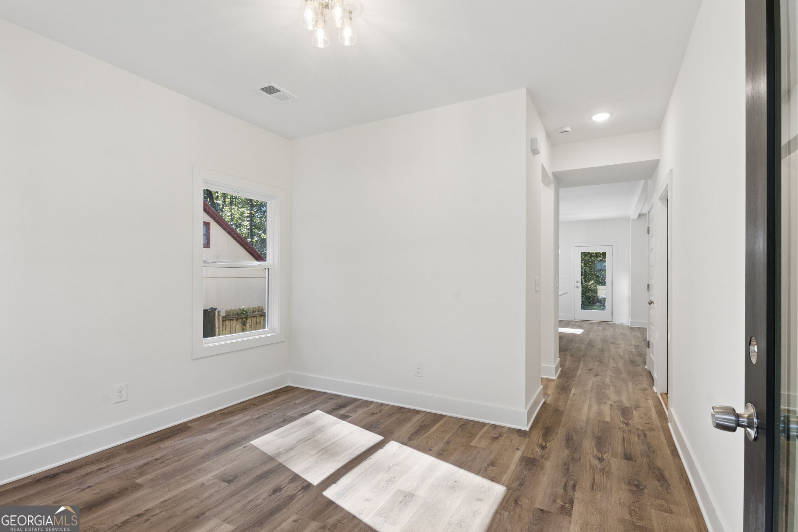 2380 Fleetwood DR