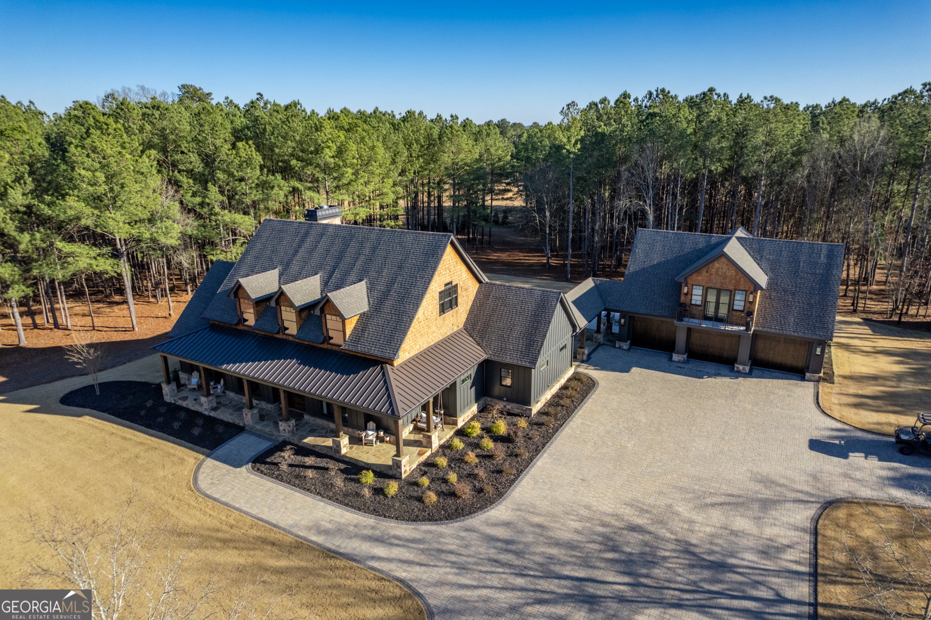 1271 Plainview RD
