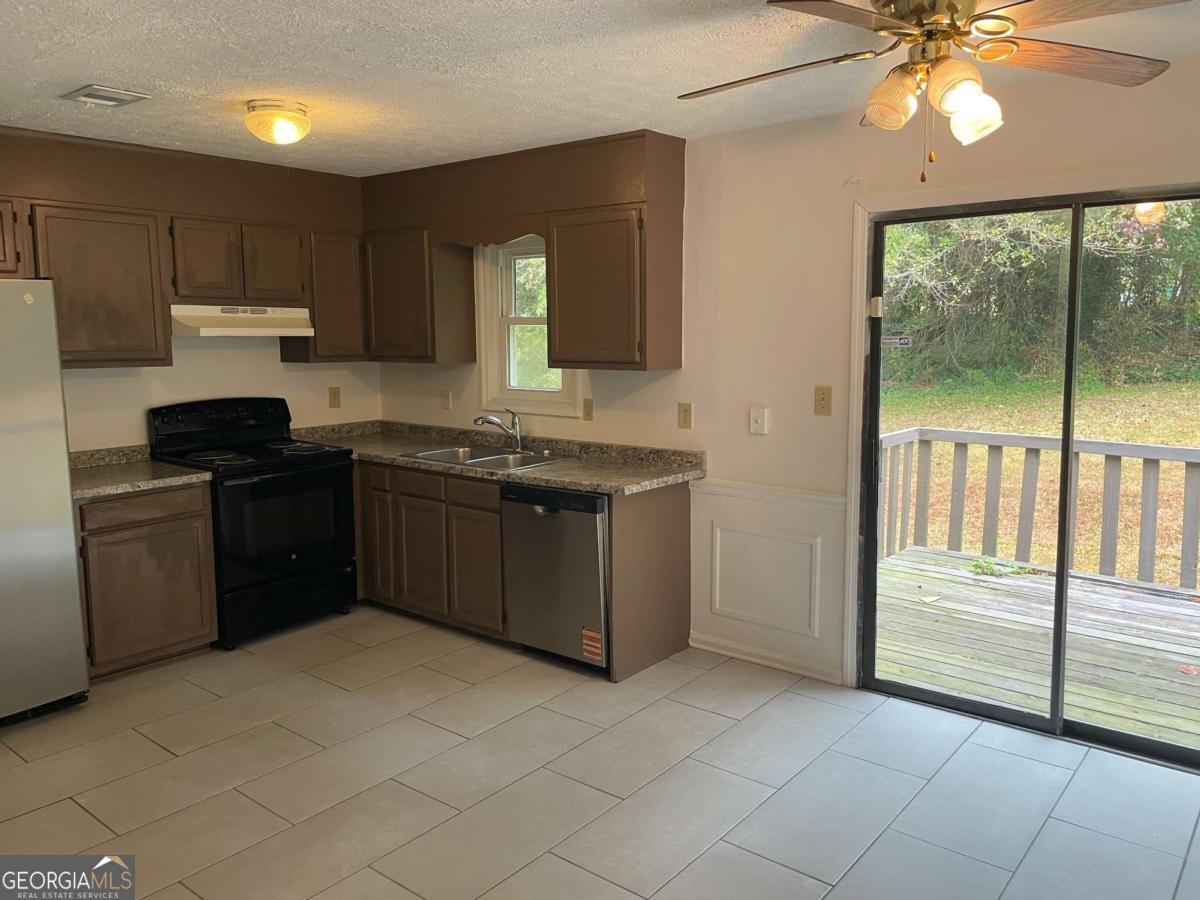 Mainstreet - Residential Lease