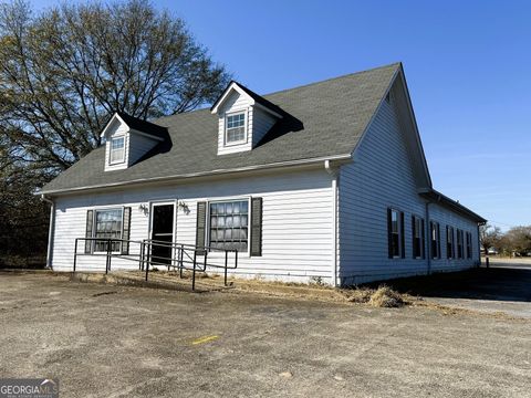 5 Seaboard St Elberton GA 30635