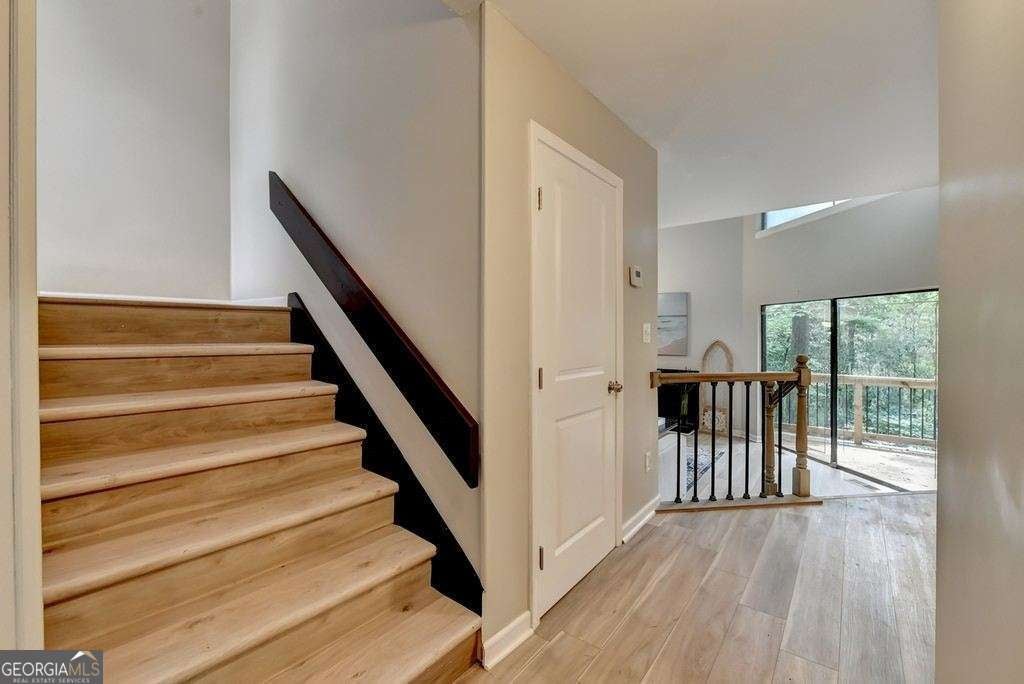 2503 Terrace TRL