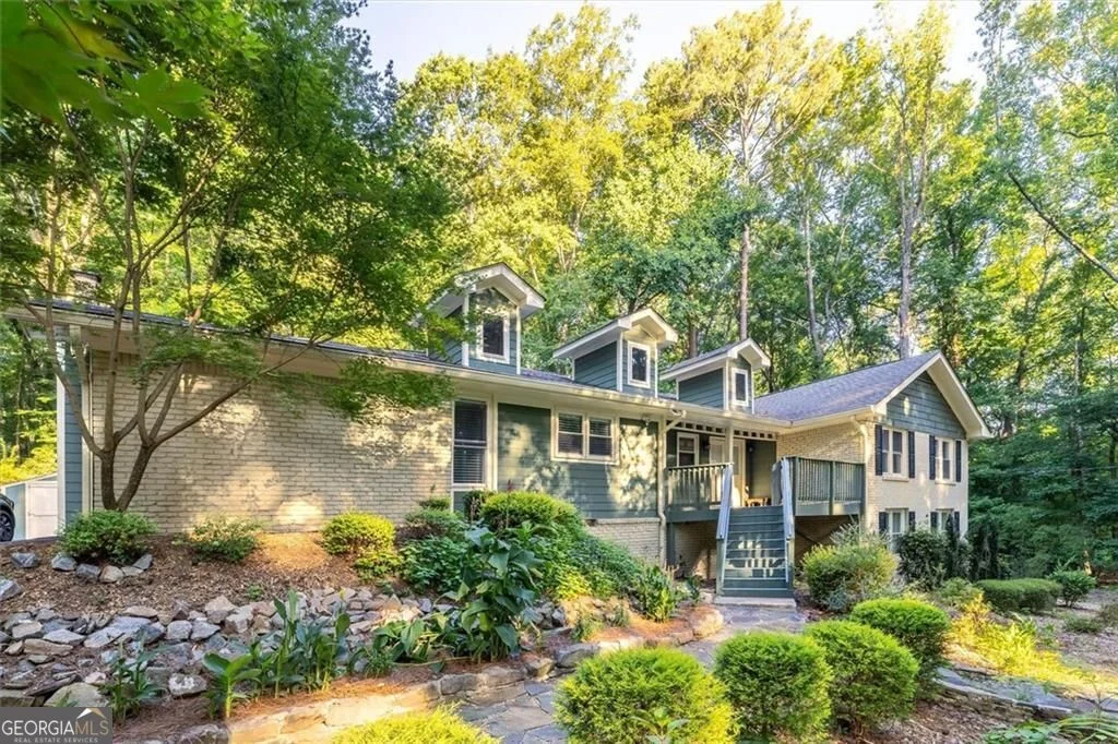 2210 Rosser Place, Smoke Rise, GA, 30087