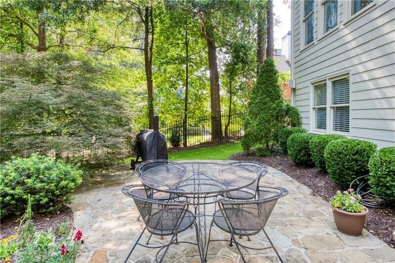 Hampton Hall - Residential