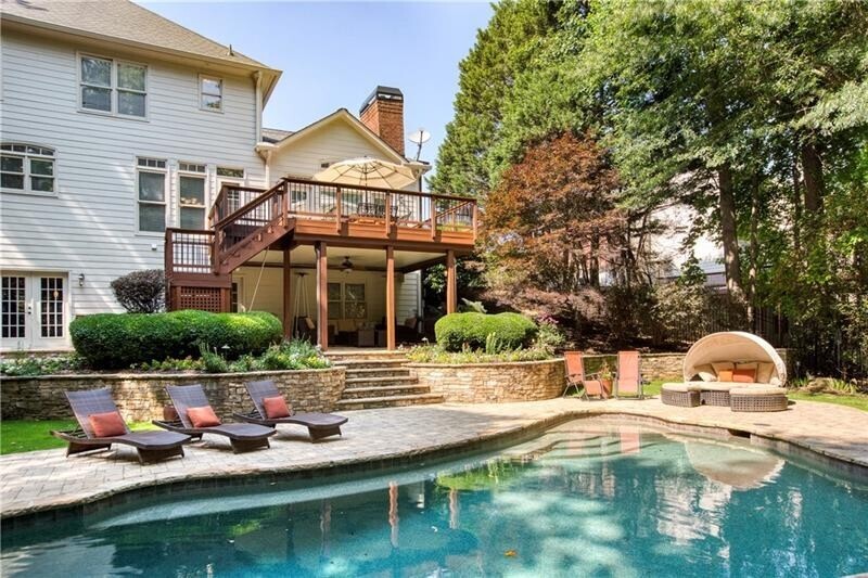 Hampton Hall - Residential