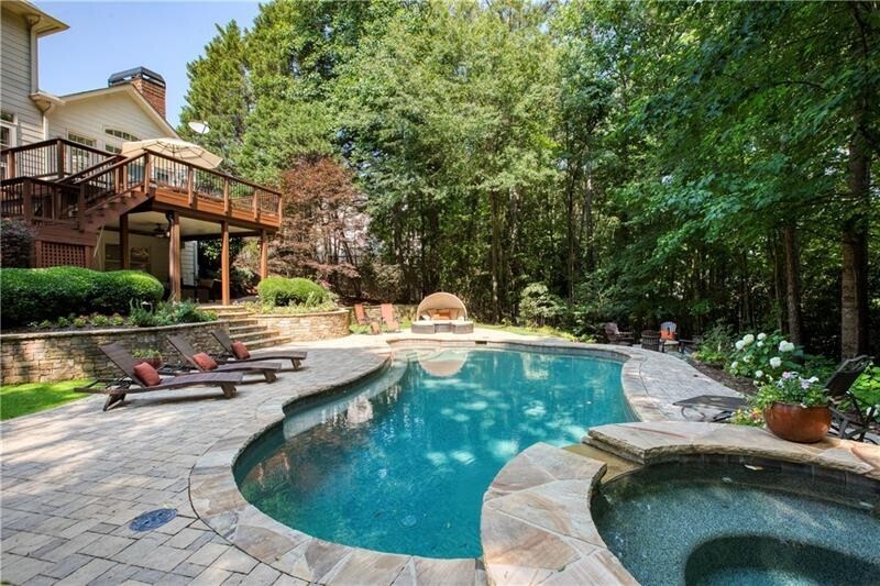 Hampton Hall - Residential