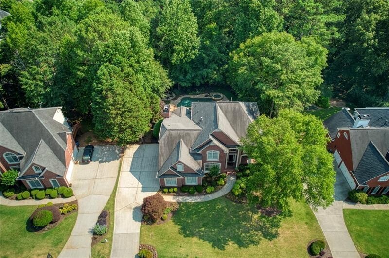 Hampton Hall - Residential